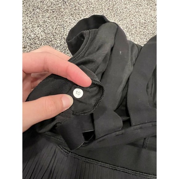 Lululemon City Tank Black size 10 EUC - Picture 4 of 4